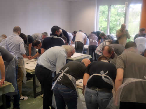 Kresatives Teambuilding mit FIRMEN MALEN